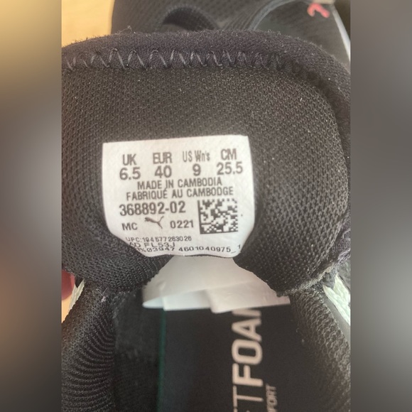 PUMA PACER NET CAGE BLACK CORAL WOMENS SNEAKERS with Puma Paw Patches! Sz 9 GUC - Picture 10 of 15